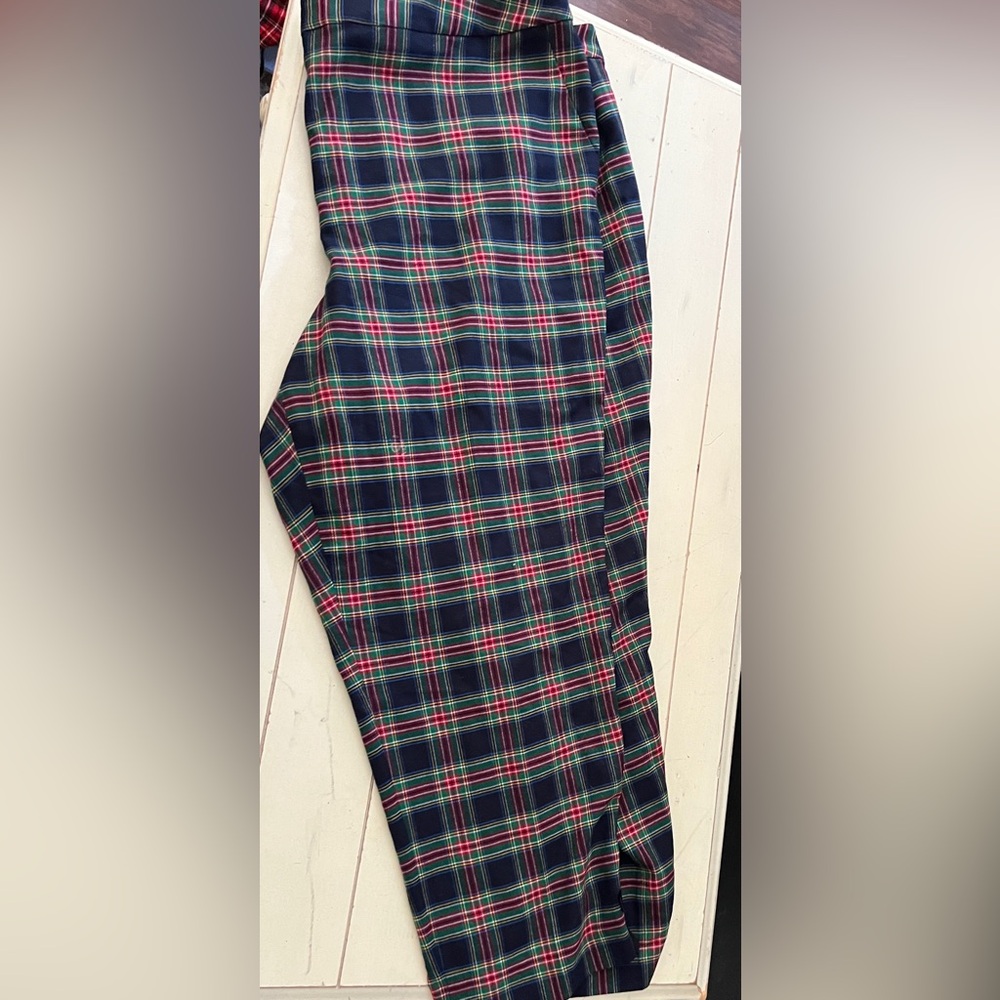 Plaid pants with bow at ankle
